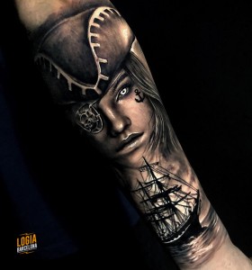 tatuaje_brazo_mujer_pirata_Logia_barcelona_victor_losni 
